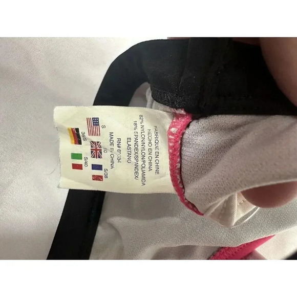 NWT Reebok Jill Colorblock Pink Swimsuit Bikini Top Women's Size Small - Picture 9 of 9
